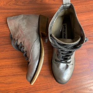 Dirty laundry booties